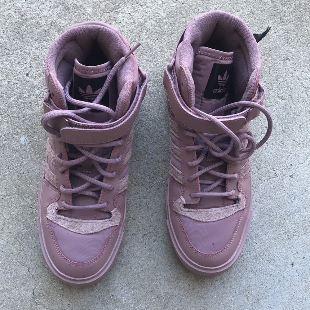 adidas Women's forum bonega